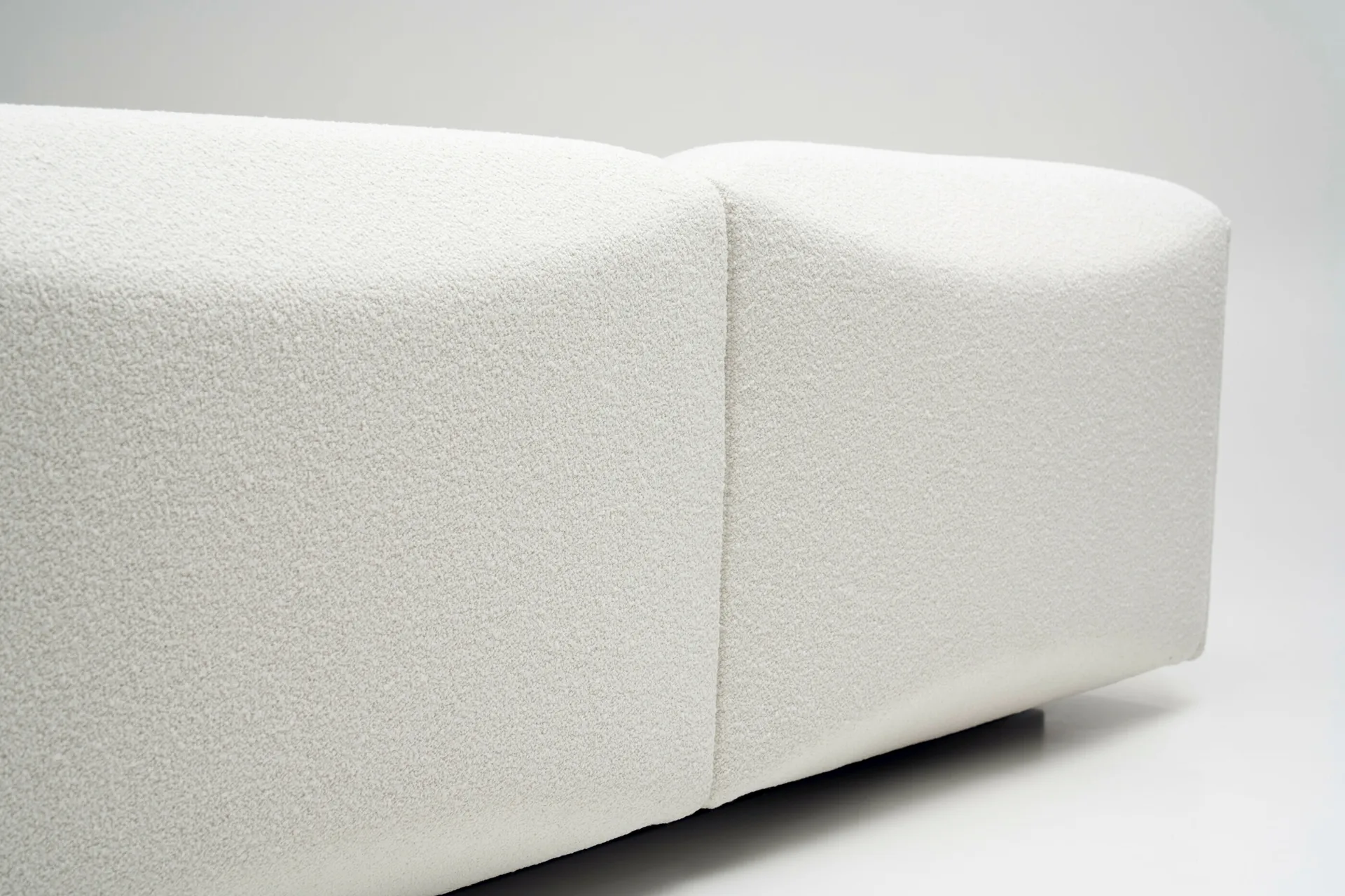 Origami Soffa 3-sits divan vänsterställd, Orsetto 0011 vit-svarta ben Adea