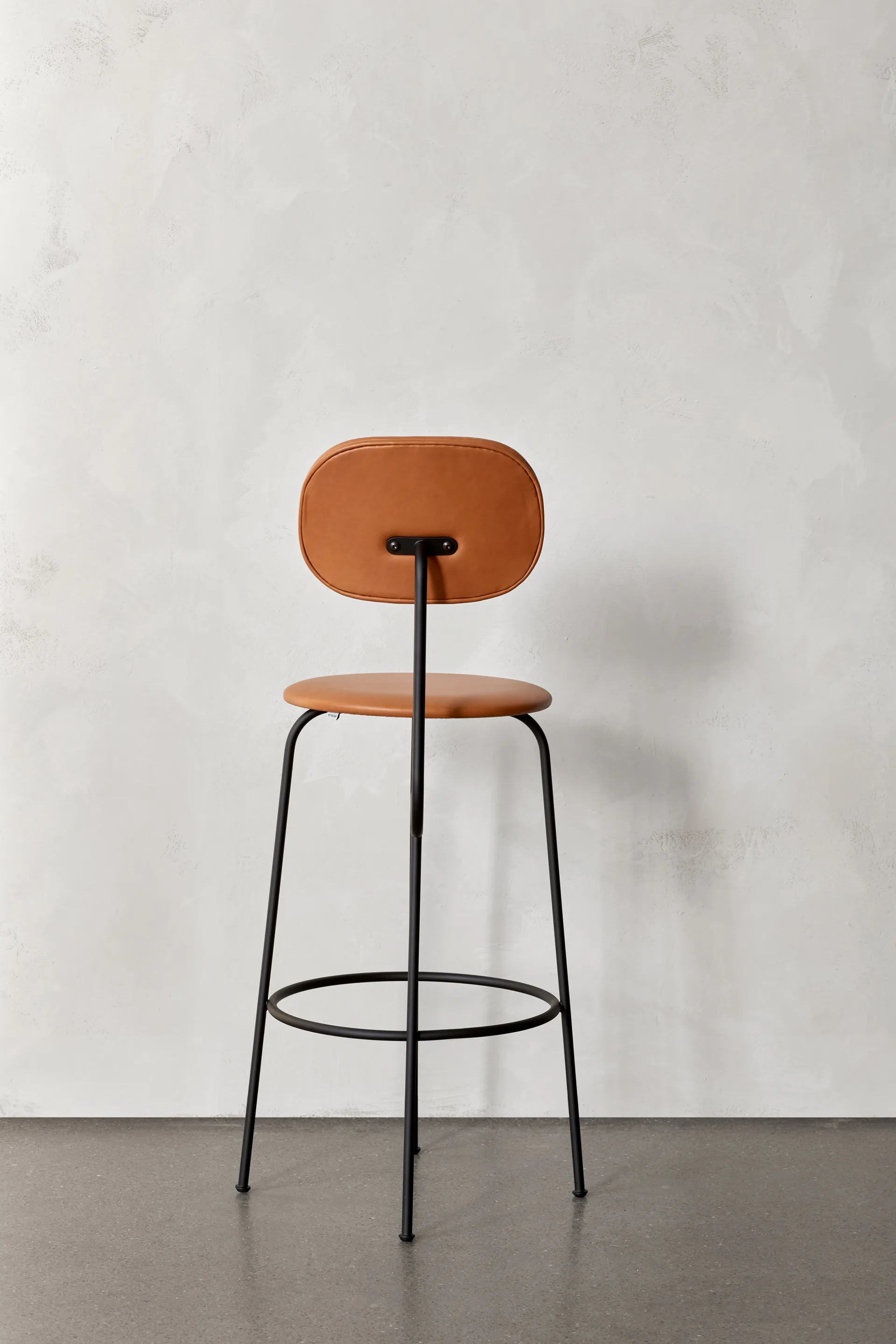 Afteroom plus barstol läderklädsel 63,5 cm, Dakar 0250 Audo Copenhagen