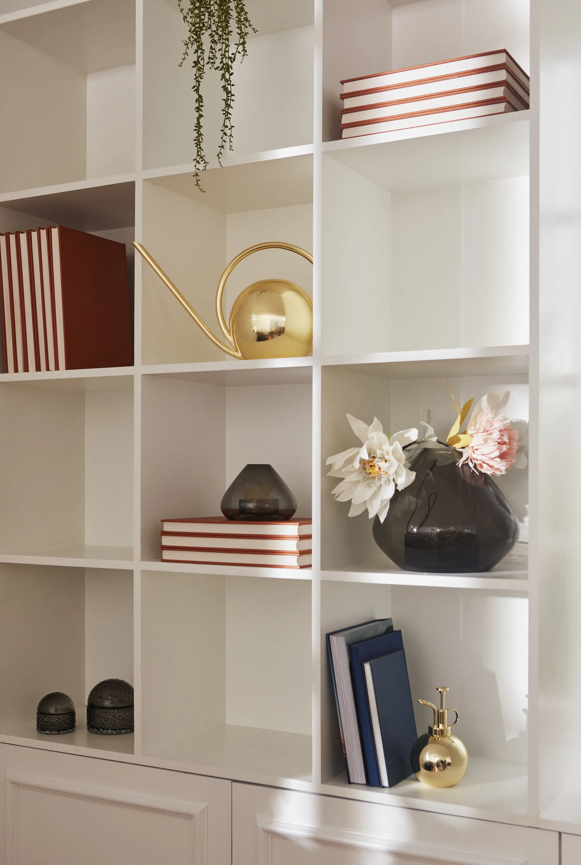 Globe vattenkanna 23 cm, Guld AYTM