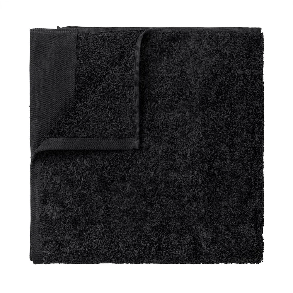 Riva badhandduk 70x140 cm, Svart blomus