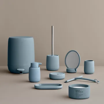 Sono Vanity bordsspegel Ø17 cm - Ashley blue - blomus