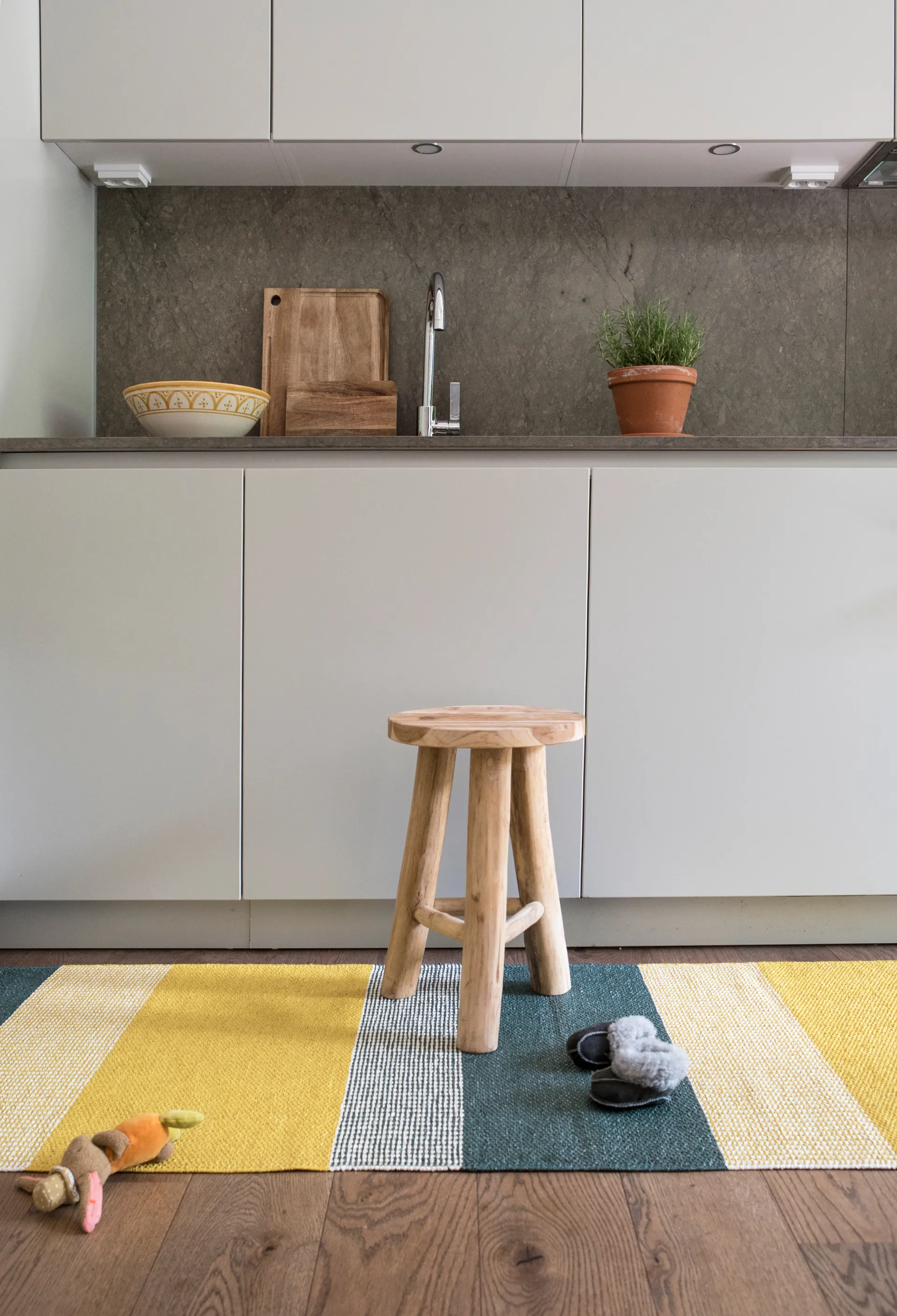Seasons plastmatta 70x150 cm, sunny (gul, grön) Brita Sweden