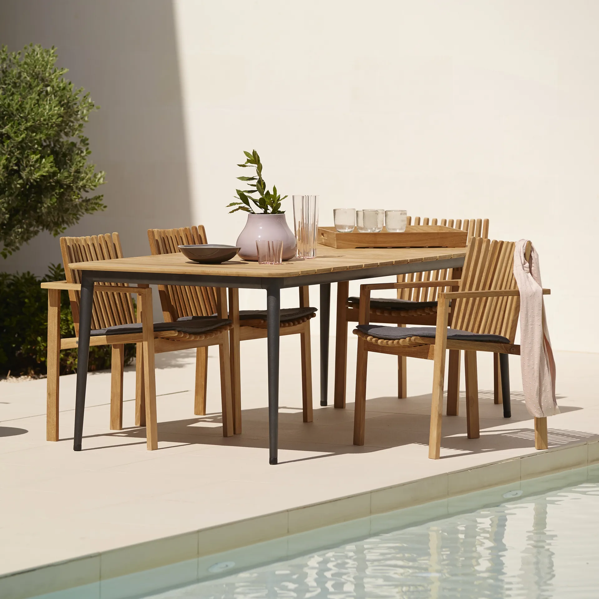 Core matbord teak 274x100x74 cm, Taupe stativ Cane-line