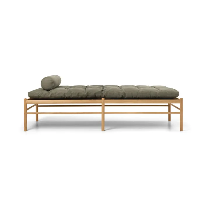 OW150 dagbädd - Terra 20368-oljad ek - Carl Hansen & Søn