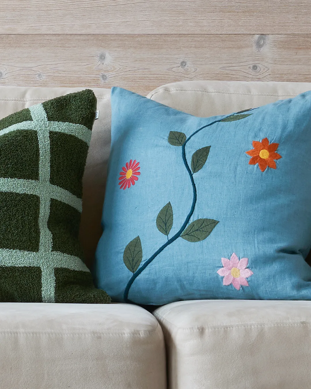 Check kuddfodral 50x50 cm, Cactus green-aqua Chhatwal & Jonsson