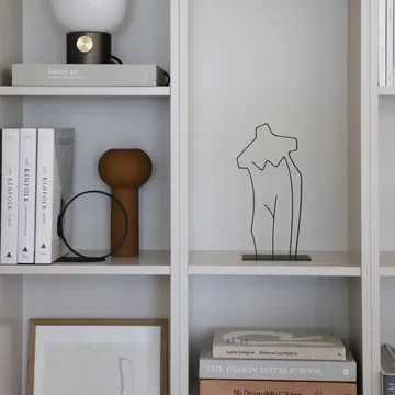 Ruth skulptur - Svart - Cooee Design