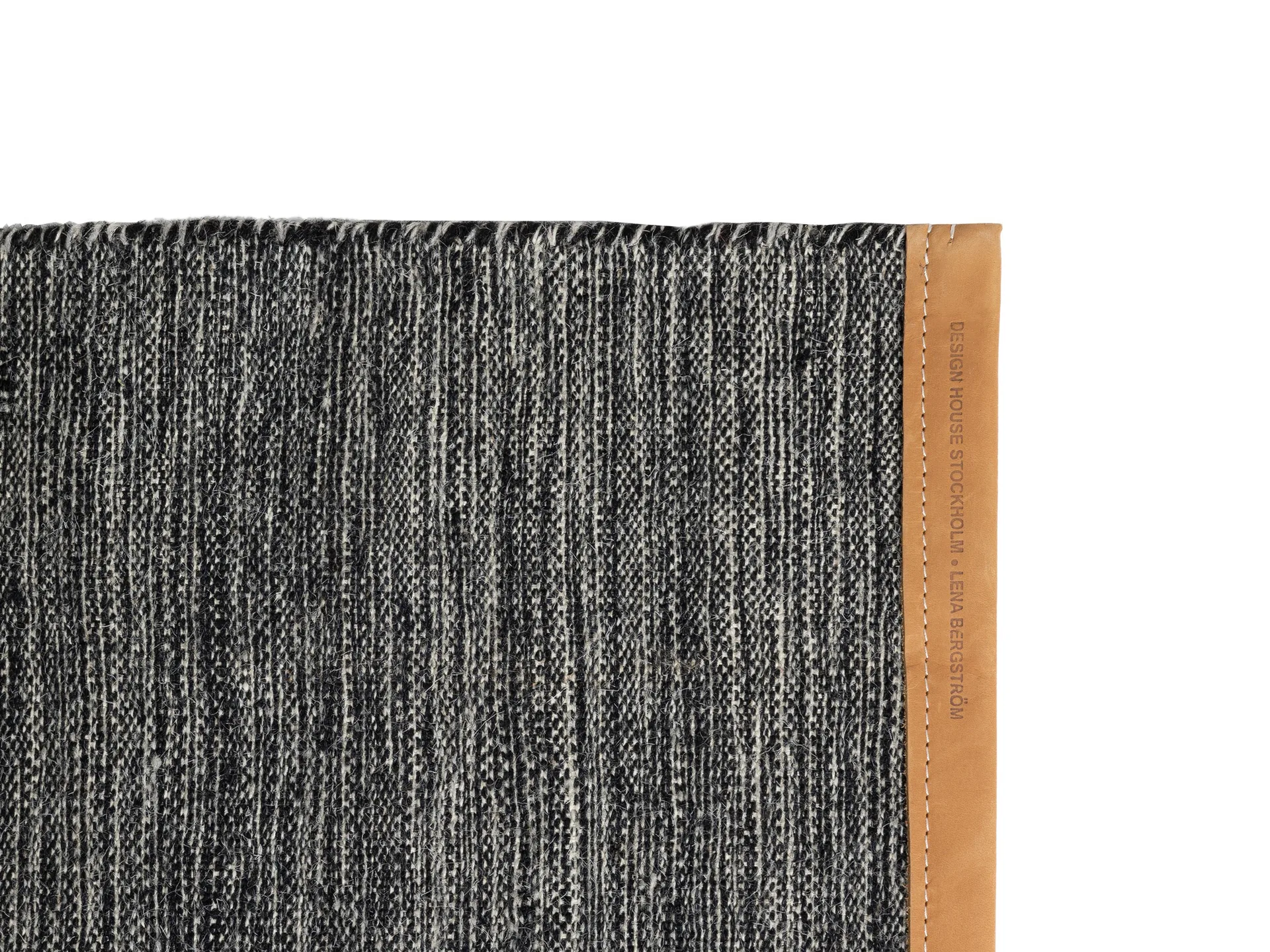 Björk matta mörkgrå, 70 x 130 cm Design House Stockholm