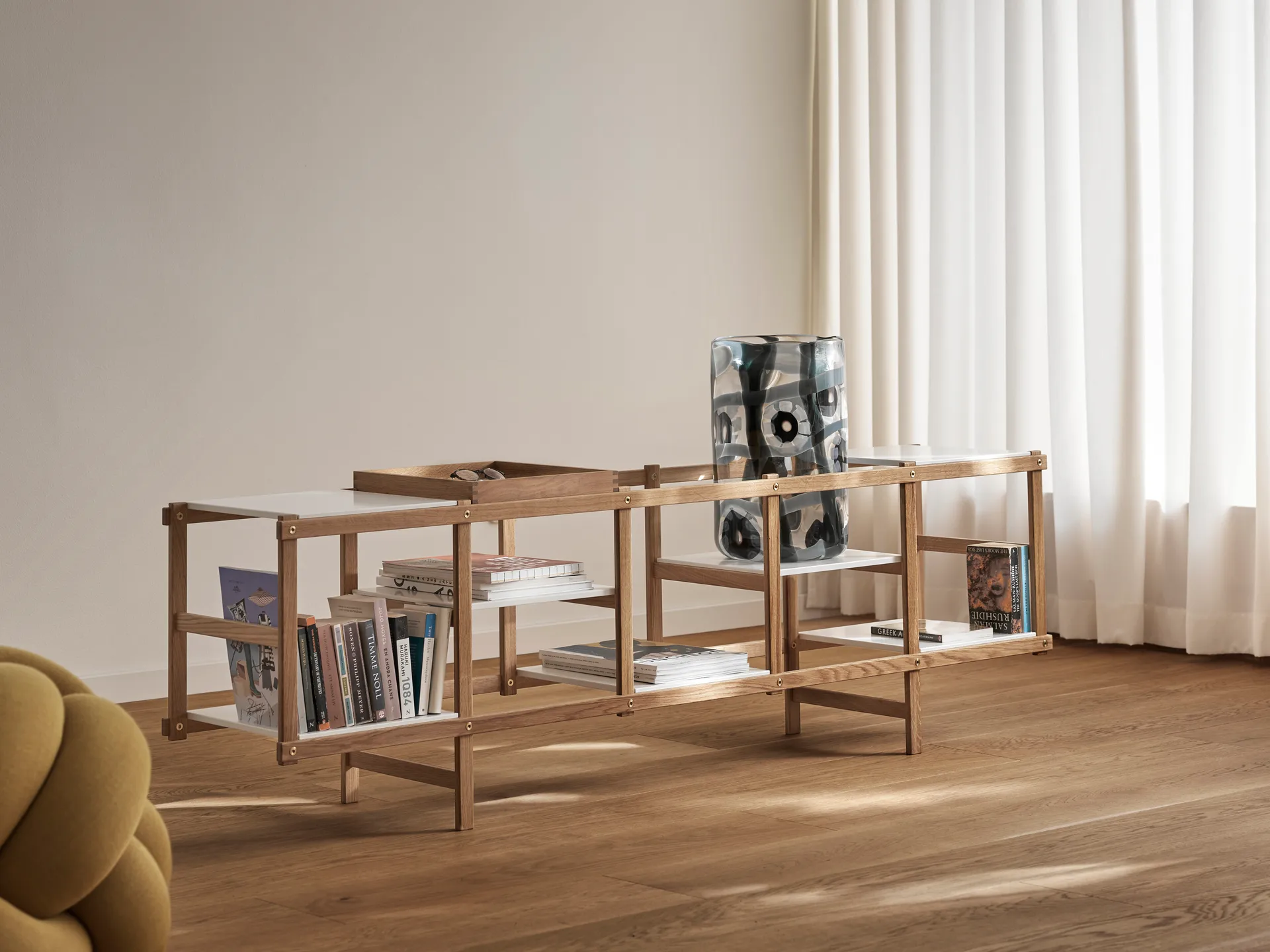 Frame hylla låg, Ek-vit Design House Stockholm