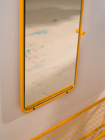 Classic väggspegel 120x40 cm - Sun yellow - Essem Design