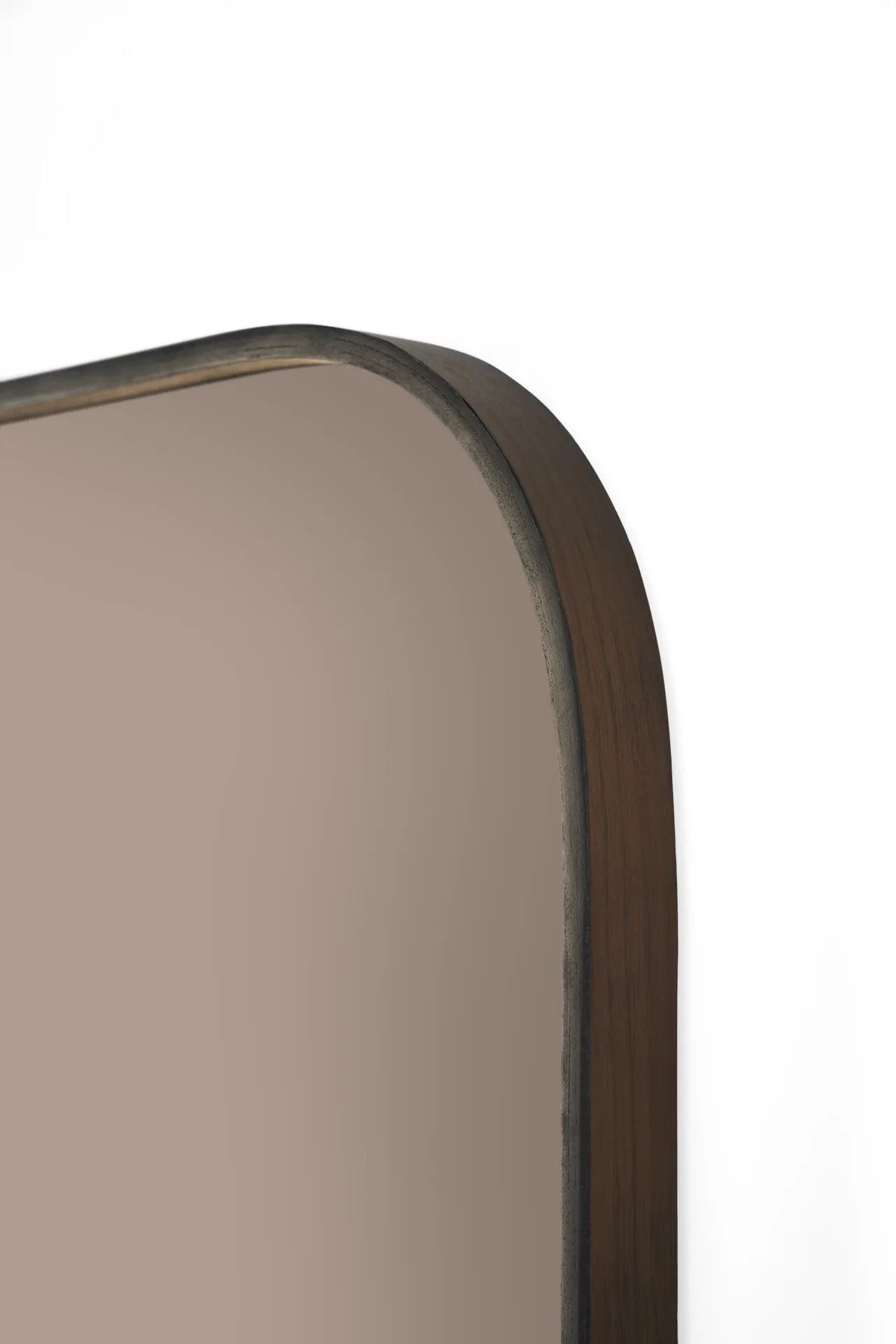 Camber väggspegel 60x60 cm, Bronze-wooden frame Ethnicraft