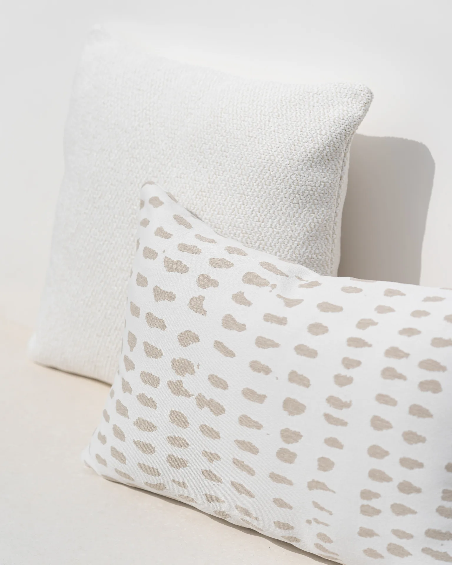 Dots outdoor kudde 40x60 cm, Lumbar (beige) Ethnicraft