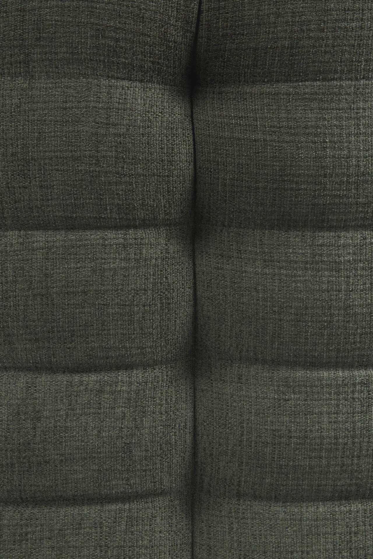 N701 fåtölj, Moss Eco fabric Ethnicraft