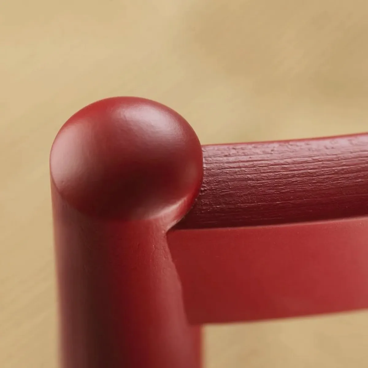 J80 stol, Ruby red beech-paper cord FDB Møbler
