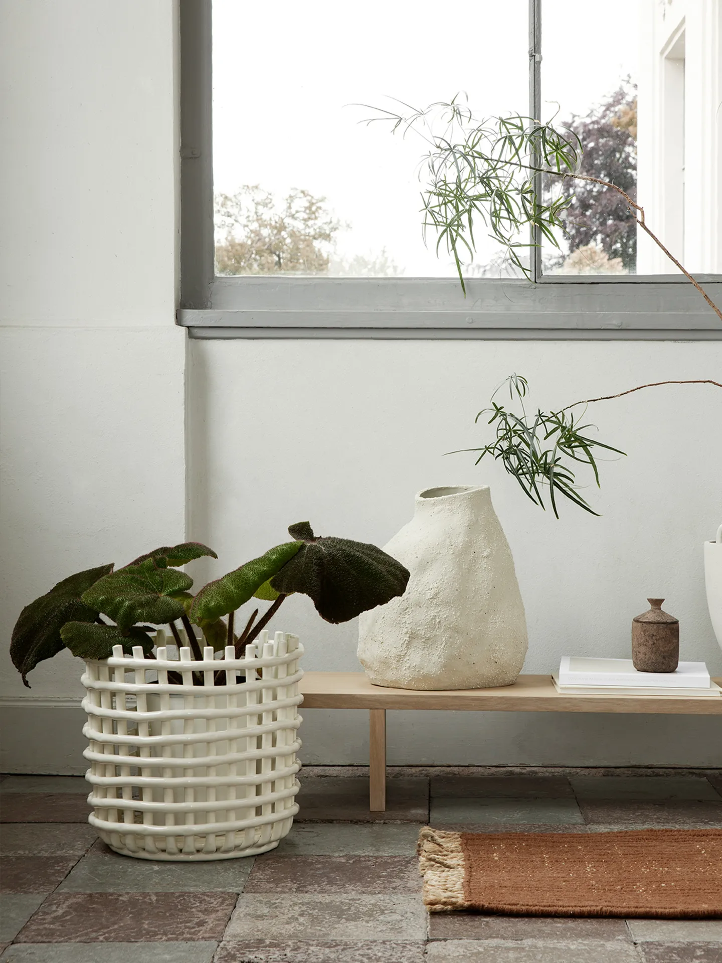 Ceramic flätad korg Ø35 cm, Off white Ferm Living