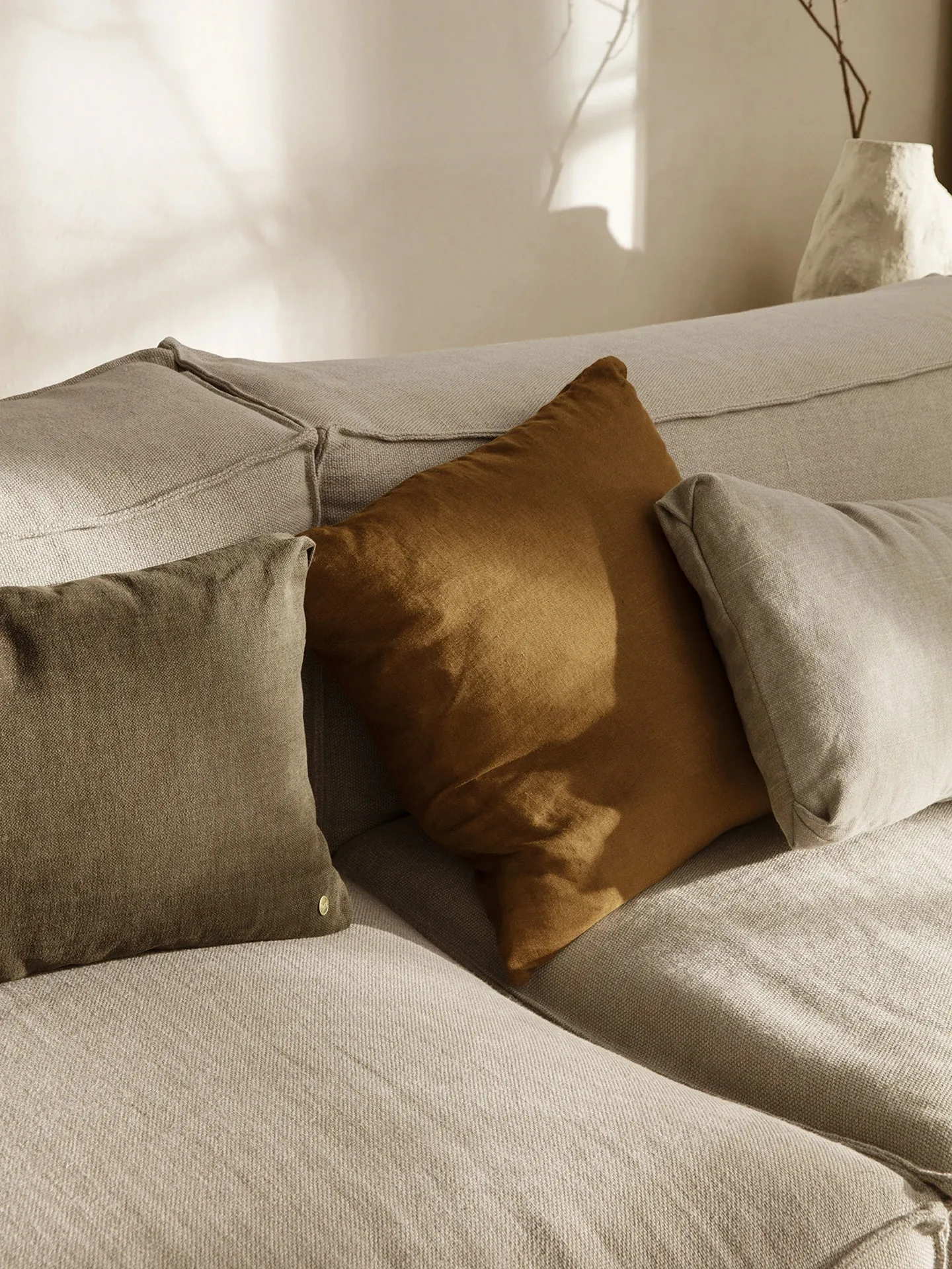 Clean kudde Hot Madison 40x60 cm, Smoked chocolate Ferm Living