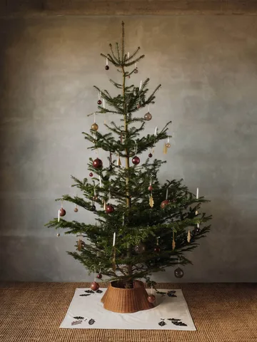 Drape braided tree skirt julgranskorg - Natural - Ferm Living