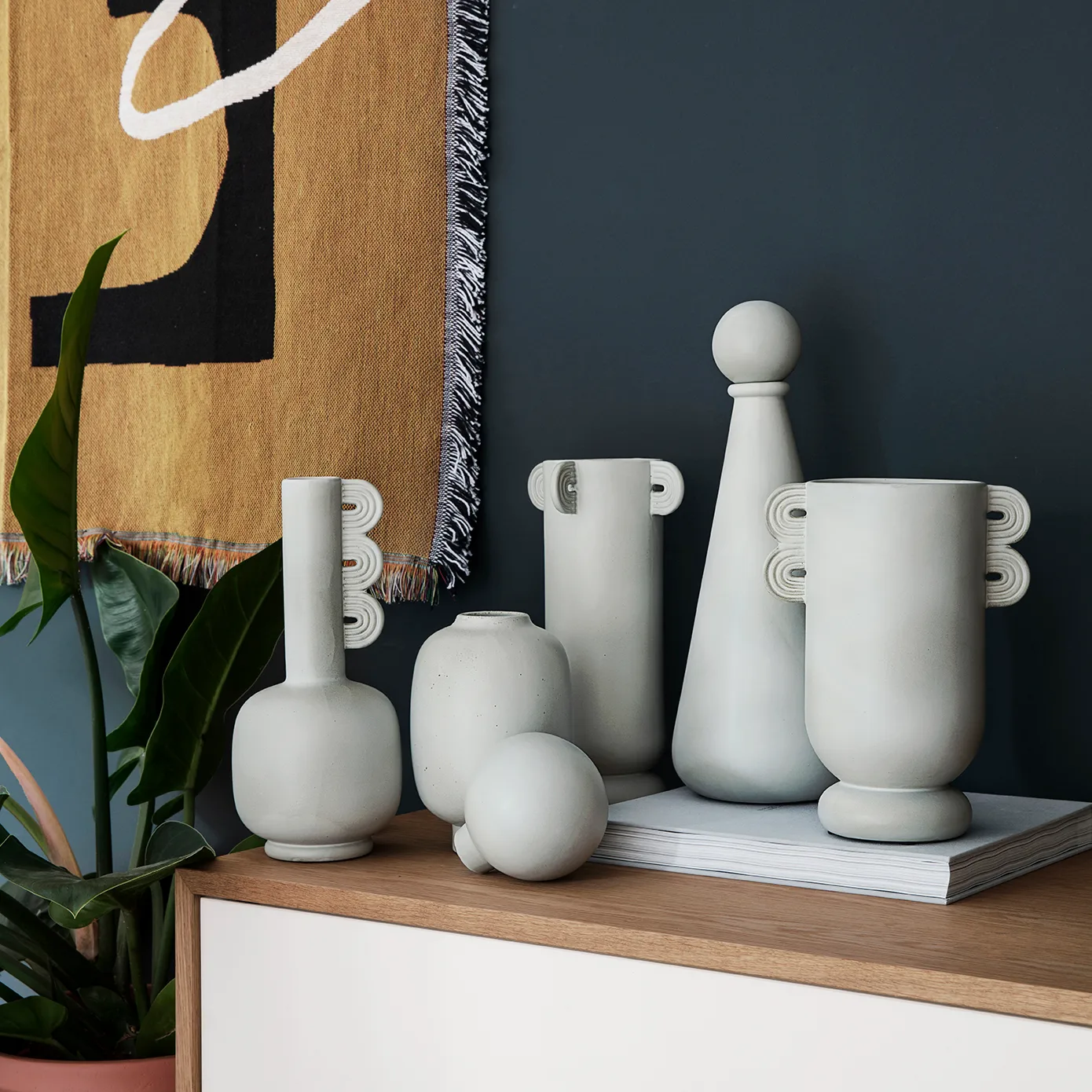 Ferm Living Muses vas, clio Ferm Living