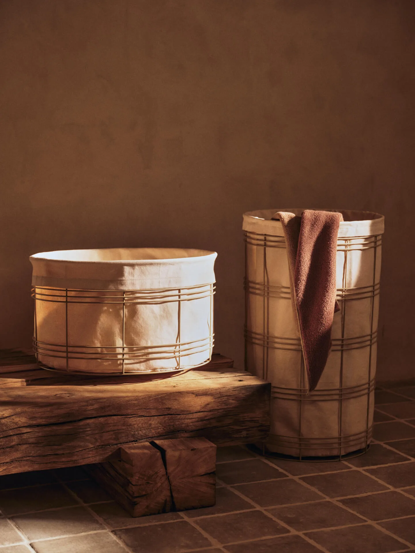 Fio förvaringskorg, Cashmere-natural, Ø53x30,2 cm Ferm Living