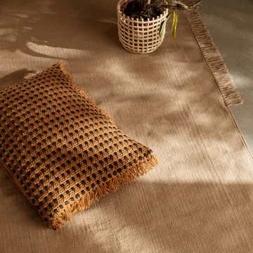 Hem matta medium 140x200 cm - Sand - Ferm Living