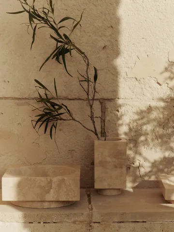 Hew vas 21 cm - Travertine - Ferm Living