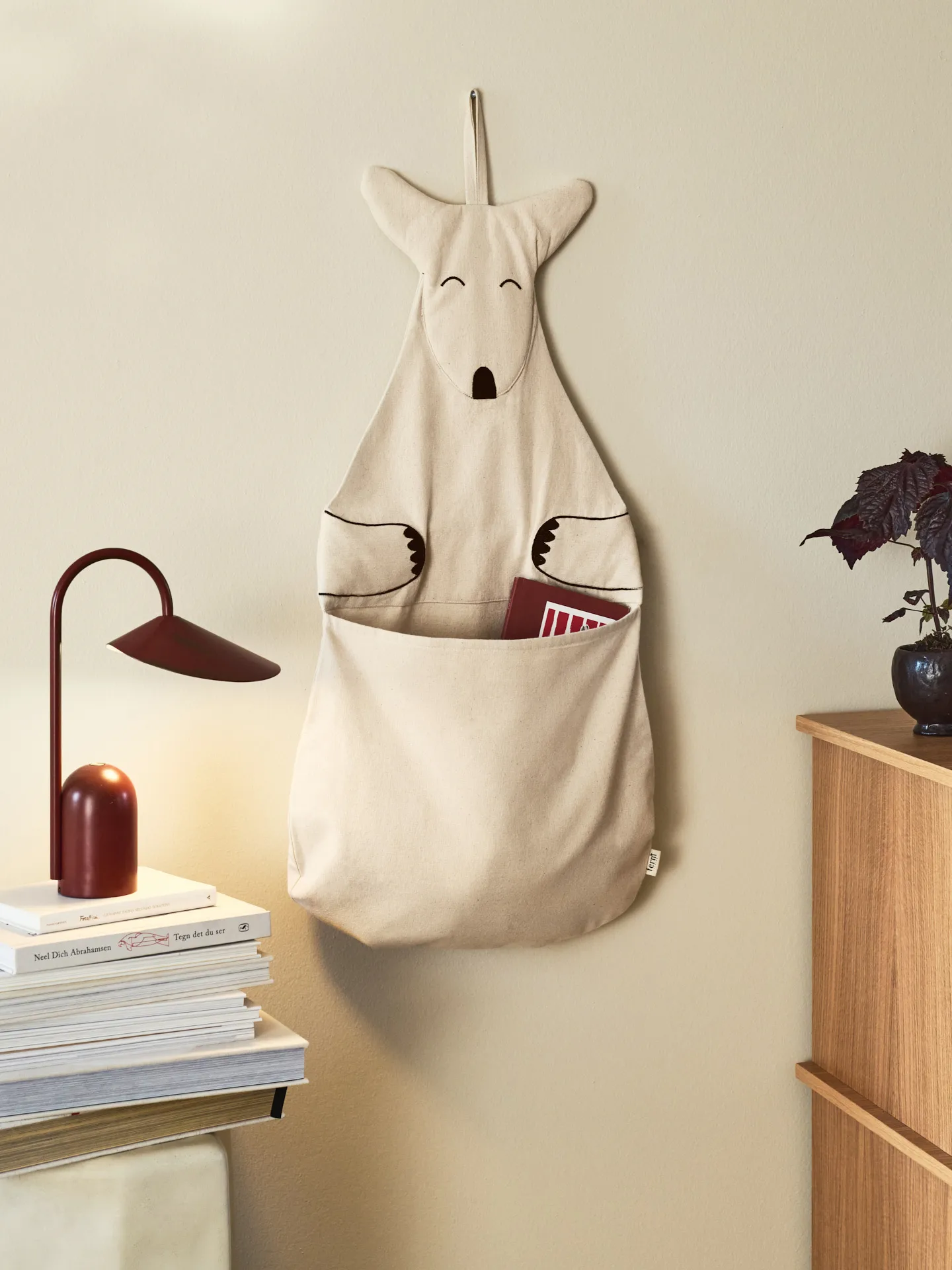 Kangaroo väggförvaring, Undyed Ferm Living