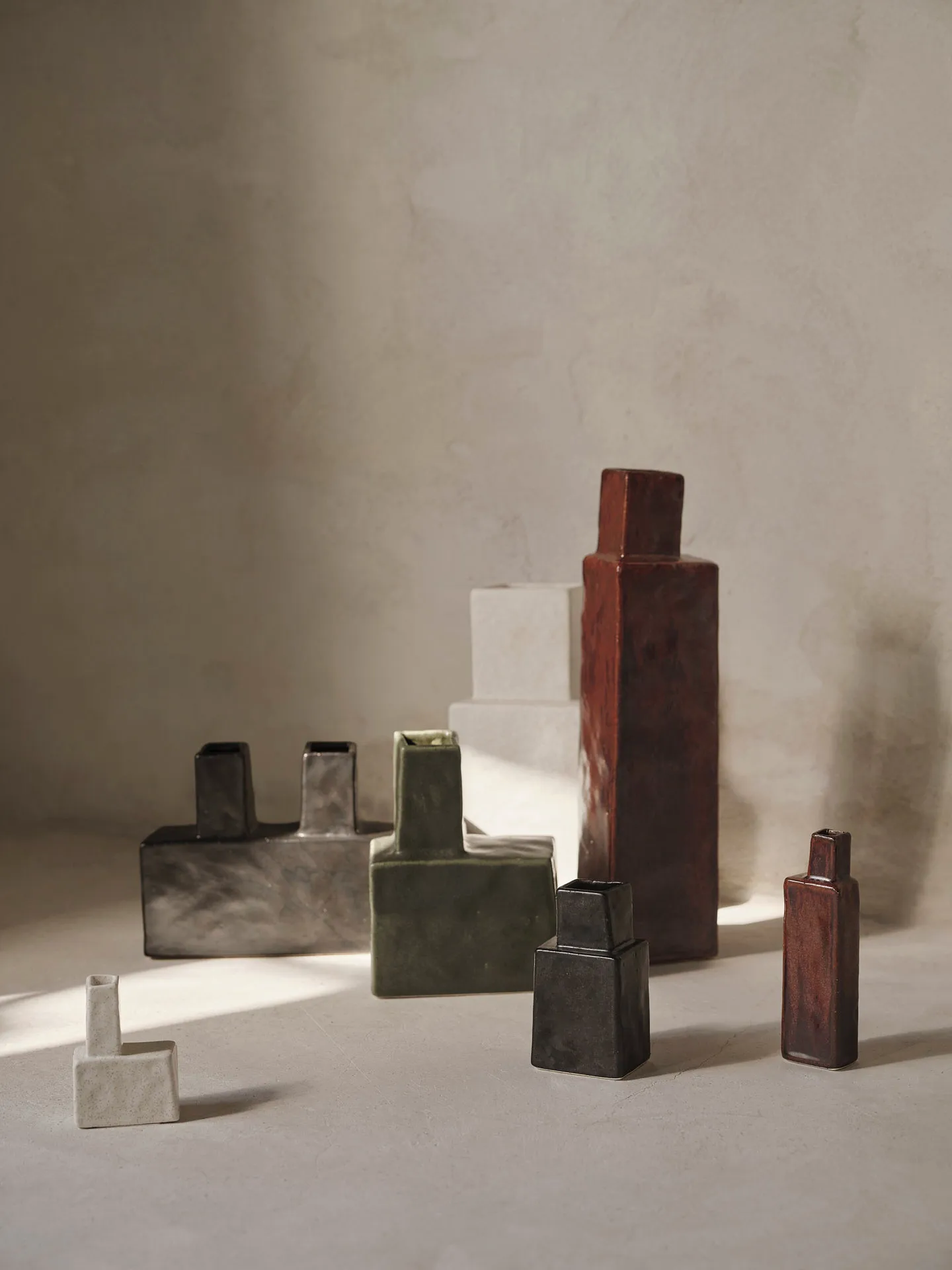 Koa vas H40, Red brown Ferm Living