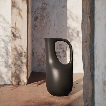 Liba vattenkanna - Black - Ferm Living