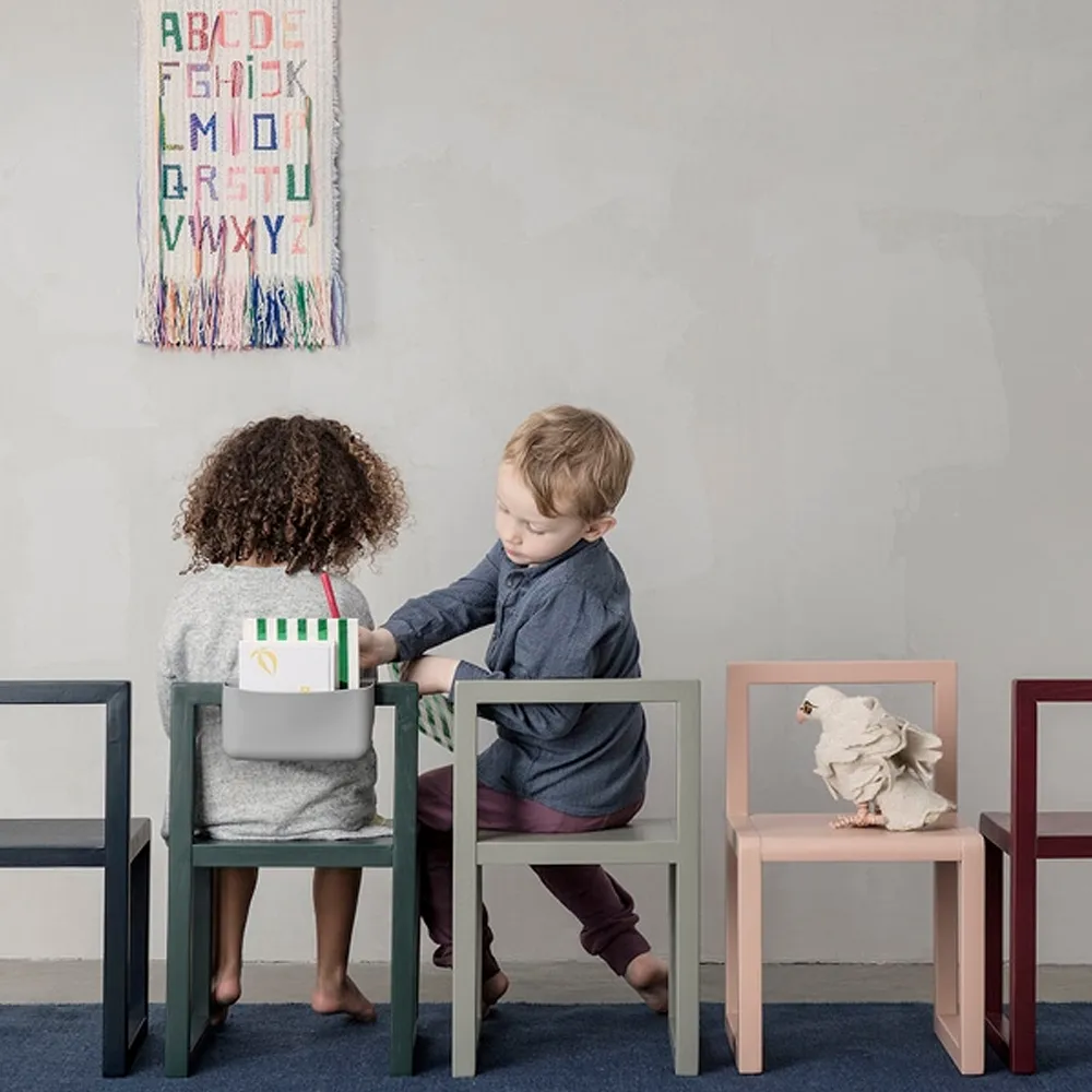 Little Architecht barnstol, rose, askfanér Ferm Living