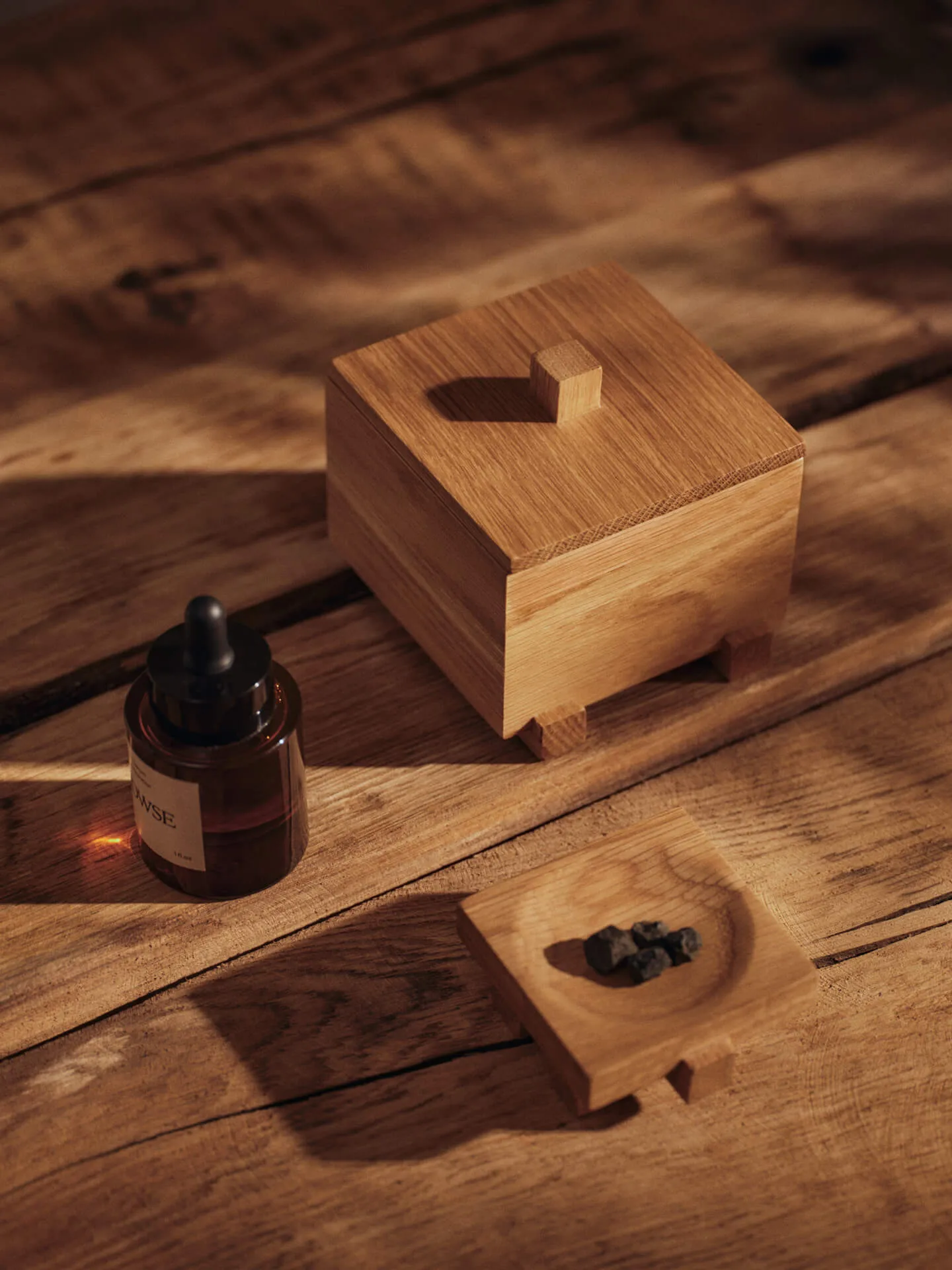 Moku ask, Obehandlad ek, 10x11x9,5 cm Ferm Living
