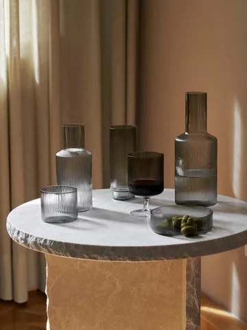Ripple vinglas 2-pack - Smoked grey - Ferm Living