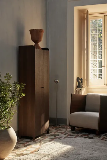 Sill Tall skåp - Dark stained oak - Ferm Living