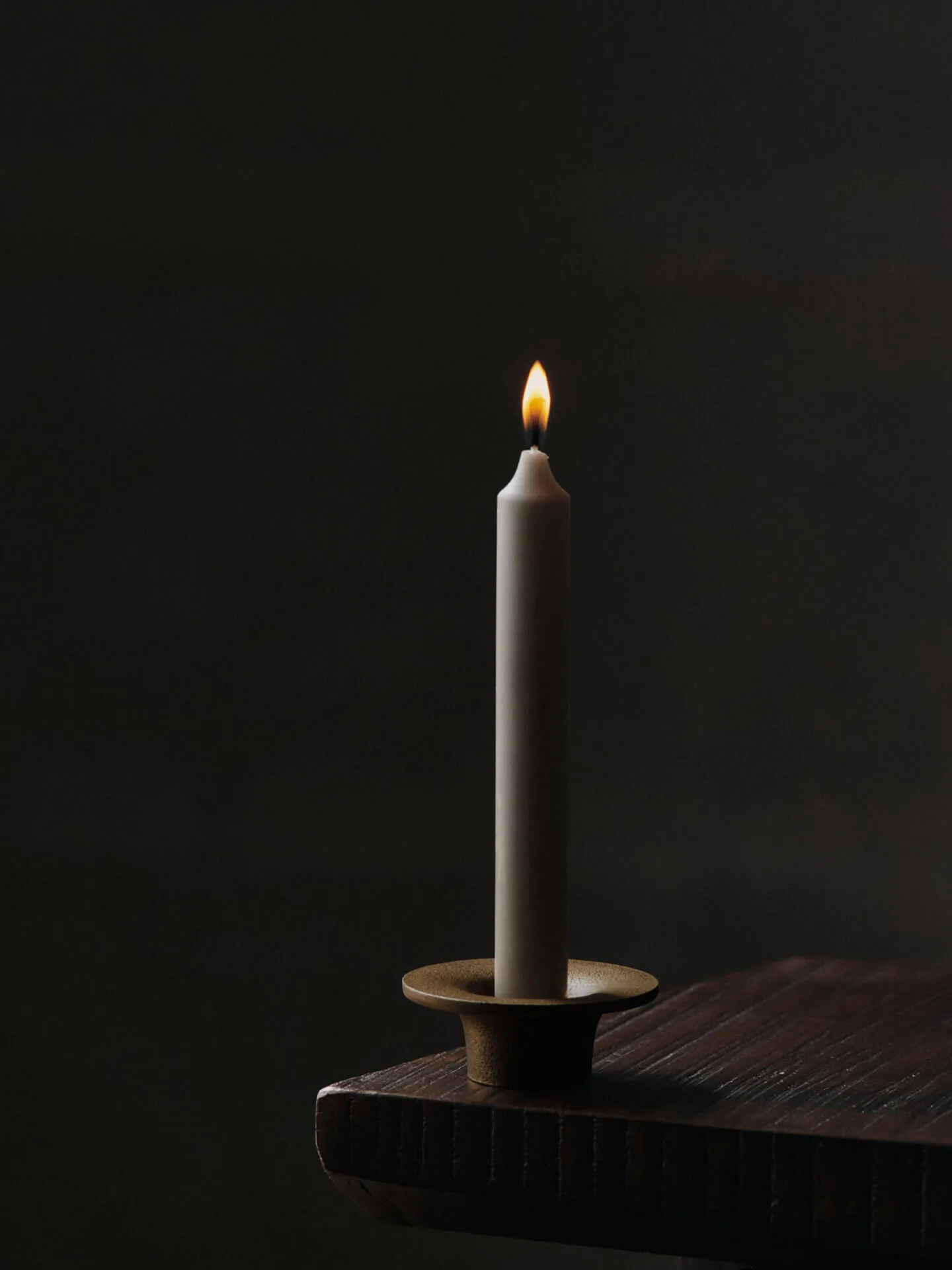 Soothe ljusstake Ø8 cm, Brass Finish Ferm Living