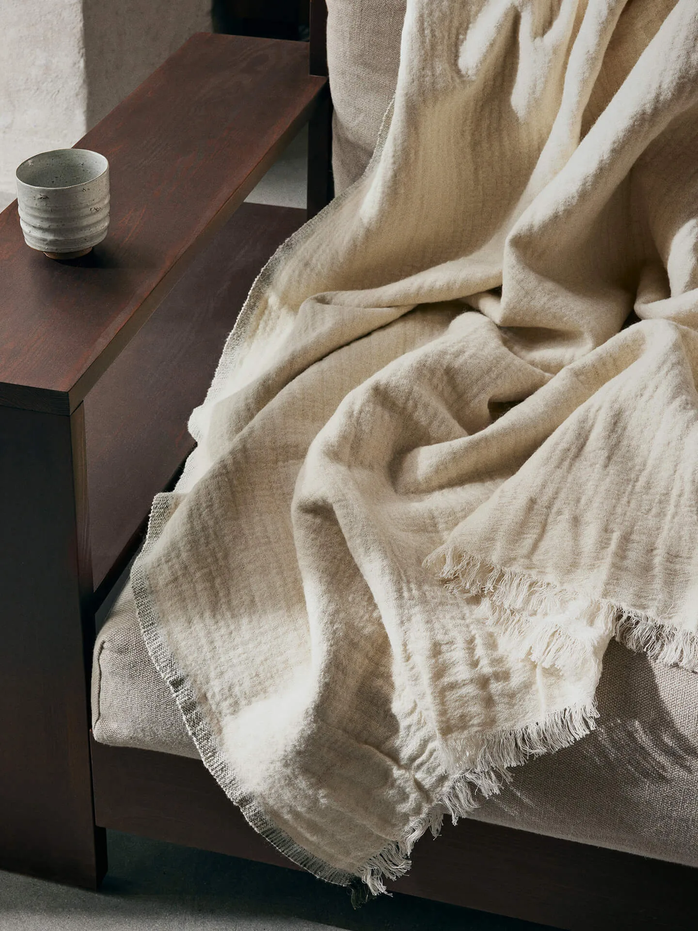 Weaver pläd 120x170 cm, Off-white Ferm Living