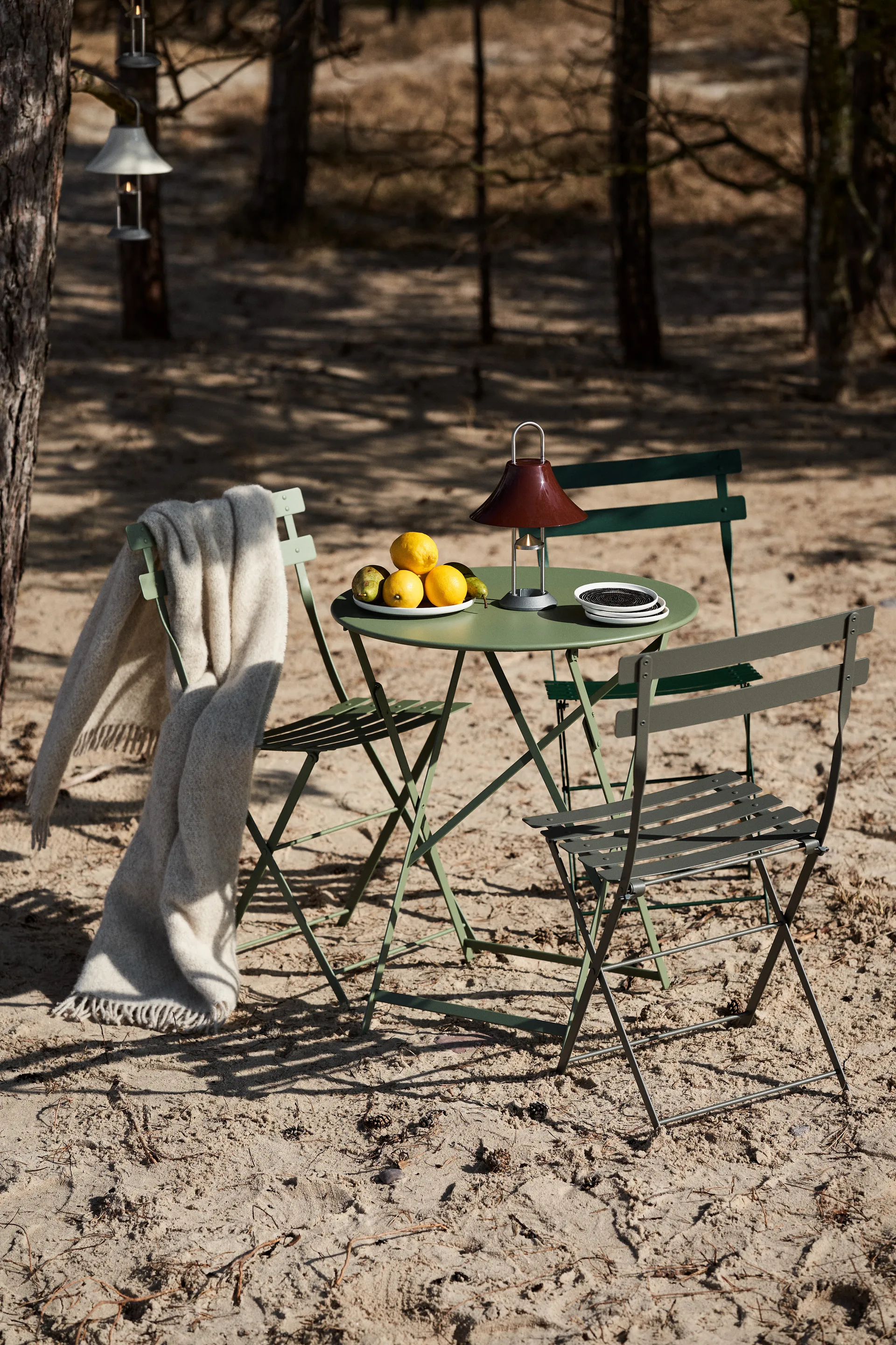 Bistro Metal stol, Cedar green (grön) Fermob