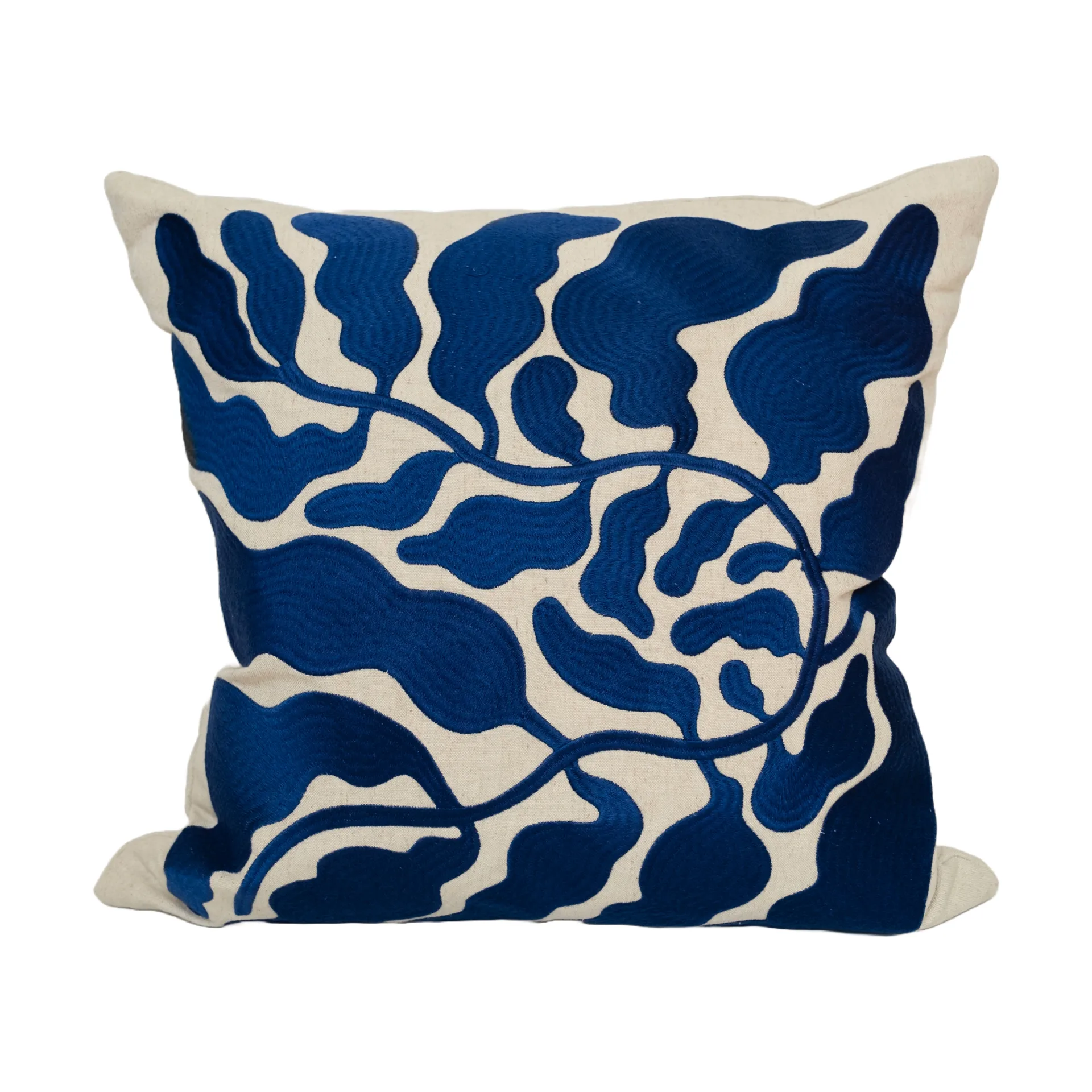 Leaves kuddfodral broderat 48x48 cm, Blue Fine Little Day