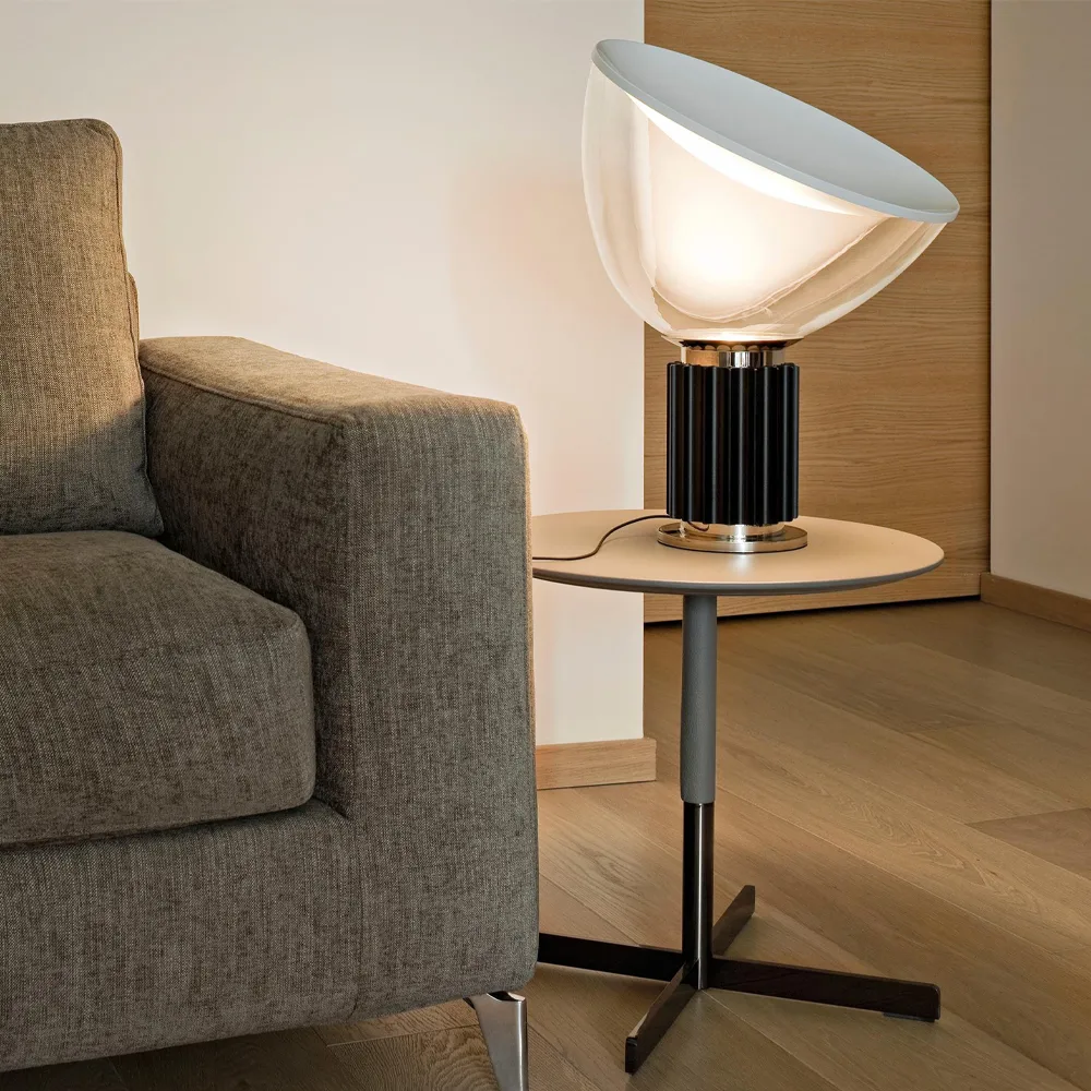 Taccia bordslampa LED 64,5 cm, Brons Flos