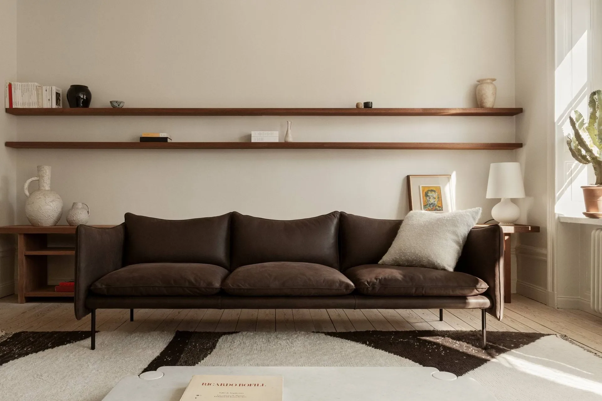 Tiki soffa 3-sits, Läder Vintage Dark Chocolate-svarta metallben Fogia