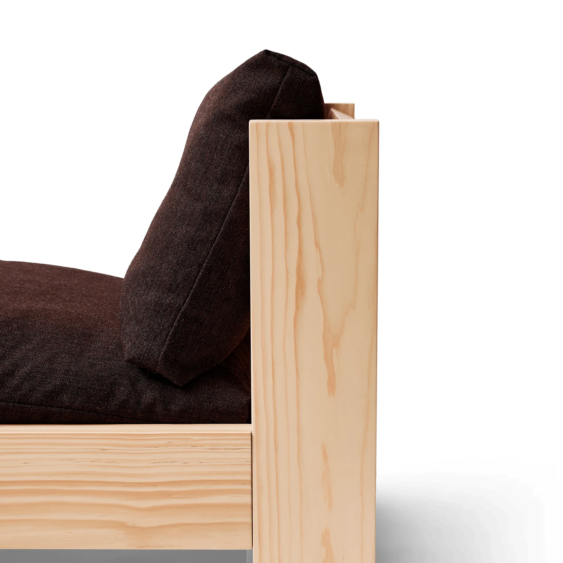 Icon loungestol, Technicolor 0370-furu Form & Refine