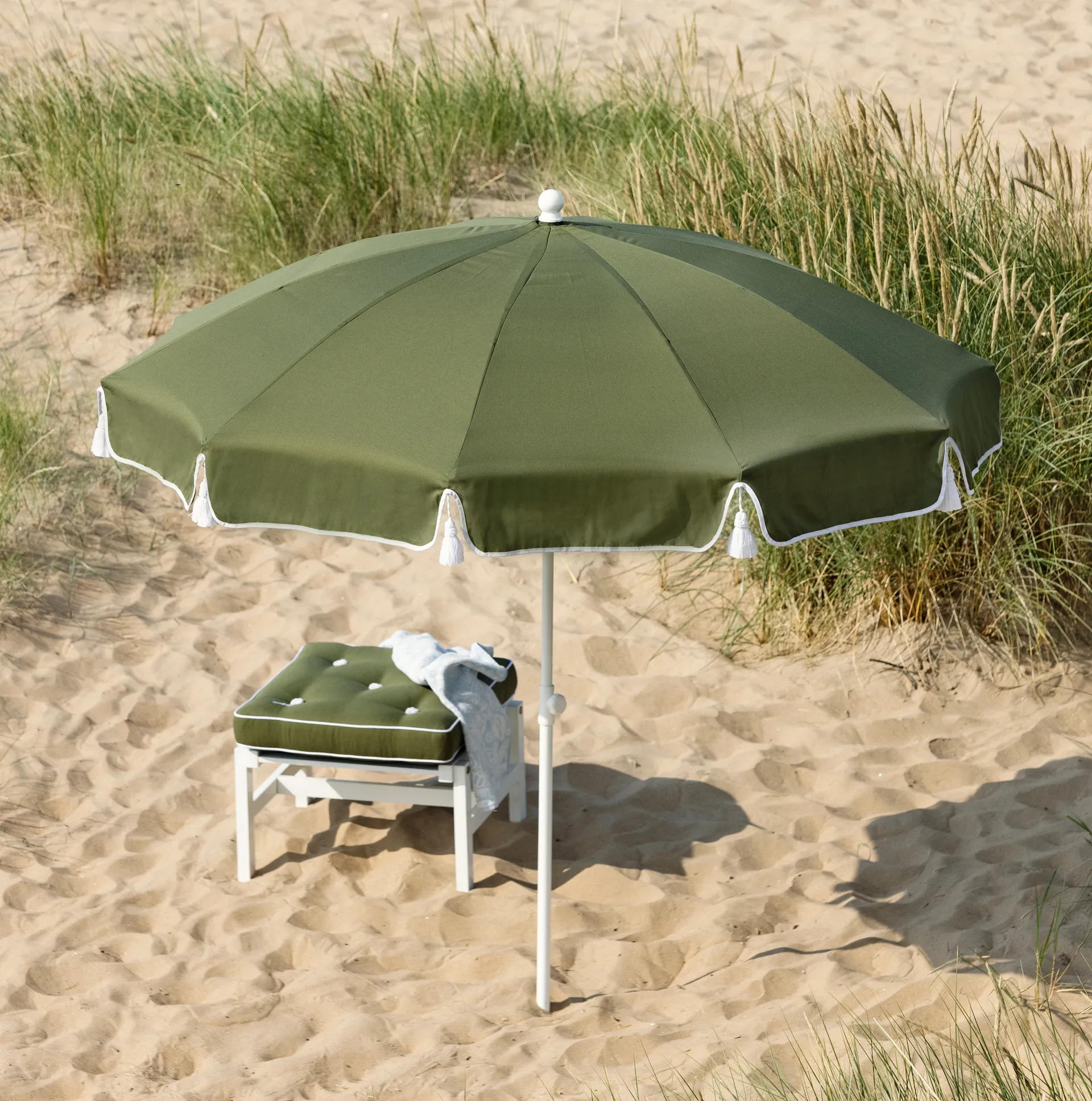 90 parasoll, Kahki green, Ø220 cm Fri Form
