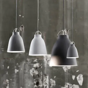 Caravaggio 1 pendel - Vit blank-grå textilsladd - Fritz Hansen