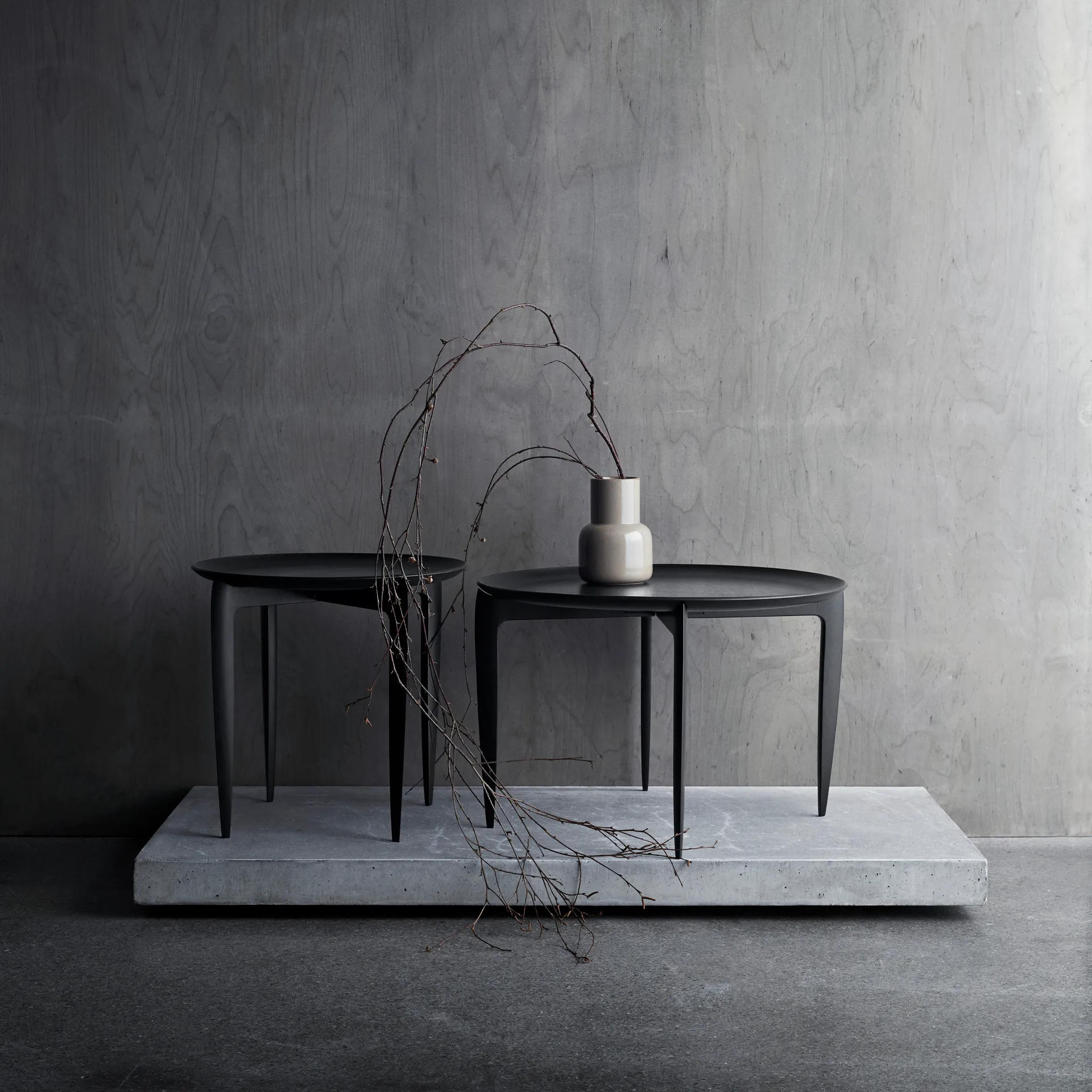Foldable Tray Table Ø60 cm, Svart Fritz Hansen