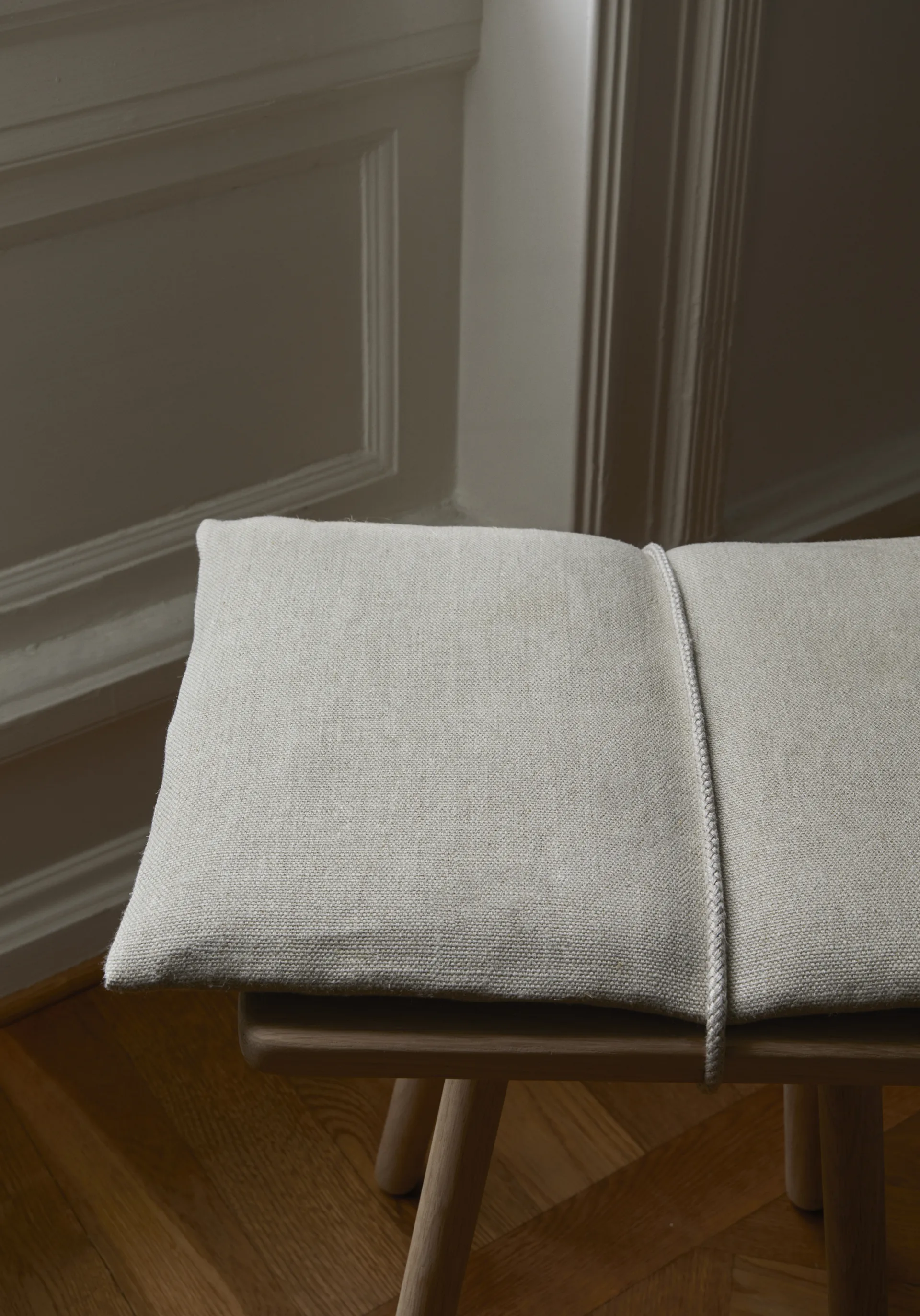 Georg linnedyna med rem till pall/barstol, Beige Fritz Hansen
