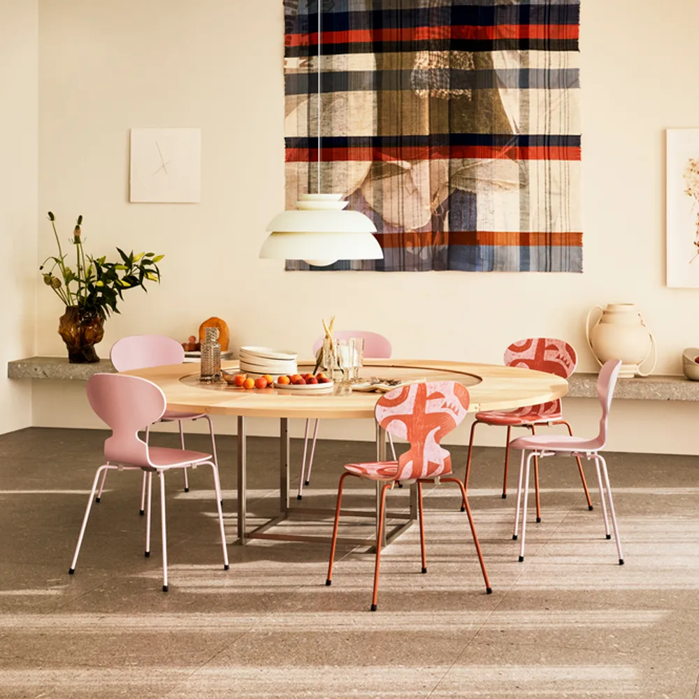 Myran 3101 stol, white, lackad, kromat stålstativ Fritz Hansen