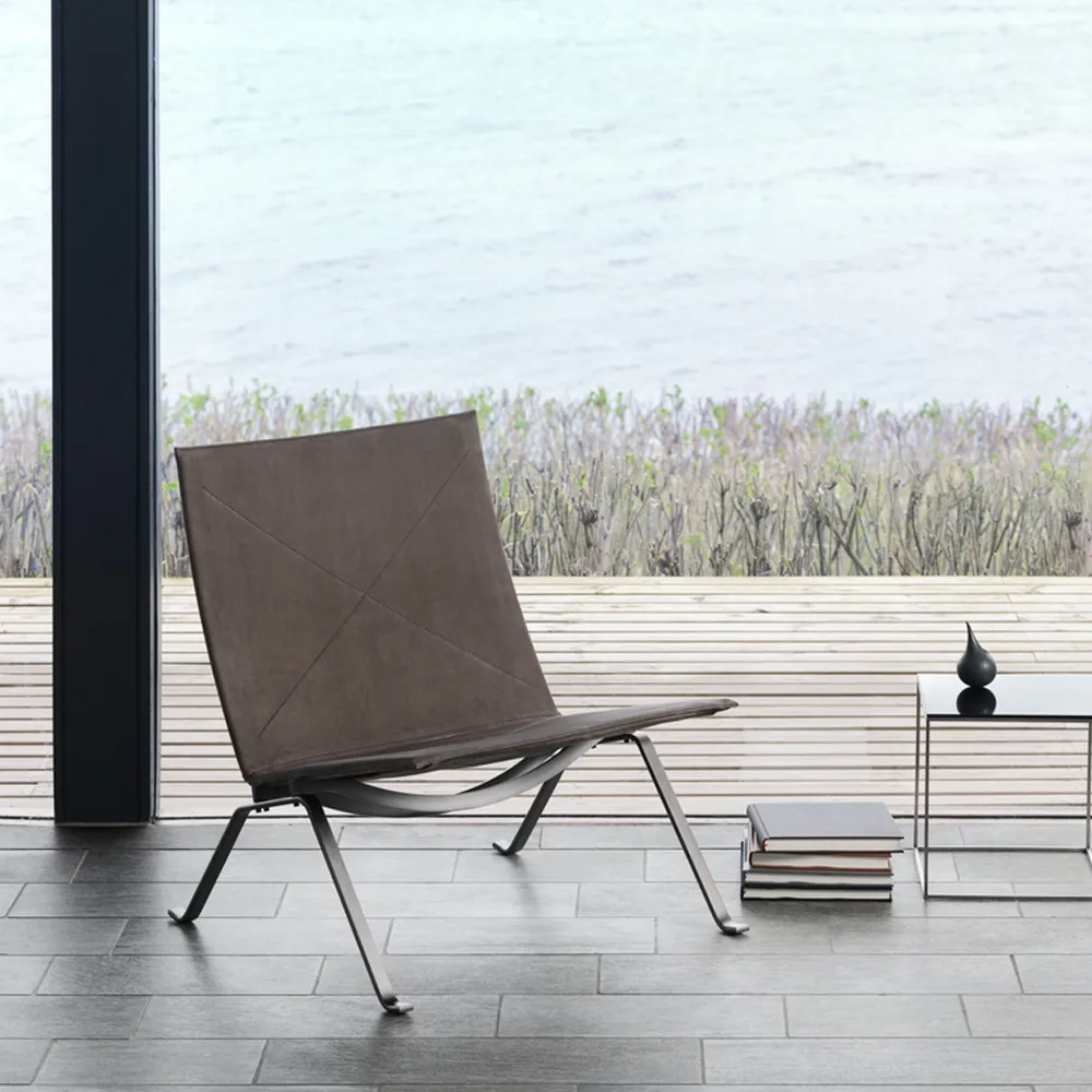 PK22 fåtölj, Leather aura walnut Fritz Hansen