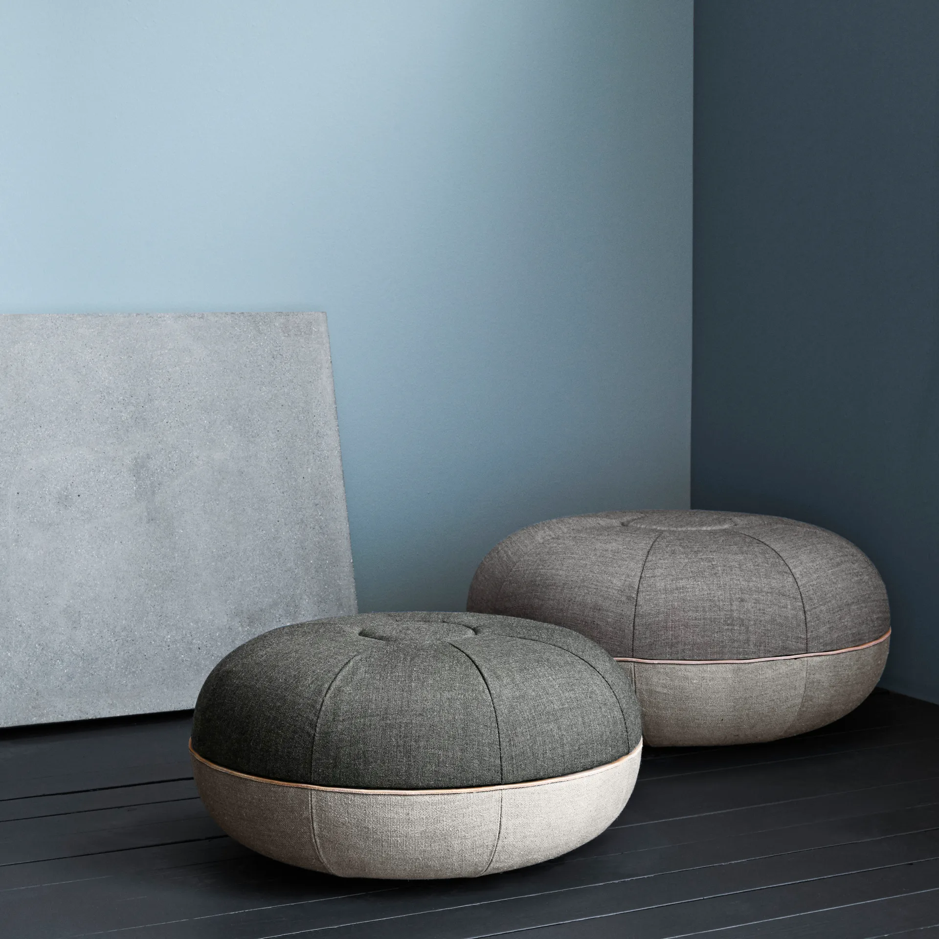 Pouf sittpuff large, Concrete Fritz Hansen