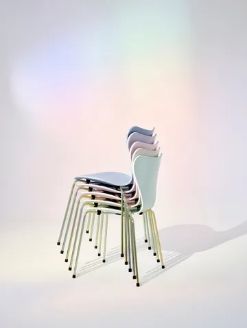 Sjuan 3107 7:14 AM stol - Green-rainbow - Fritz Hansen