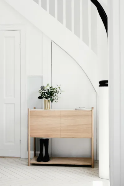 Sceene bookcase C, Ljus ek Gejst