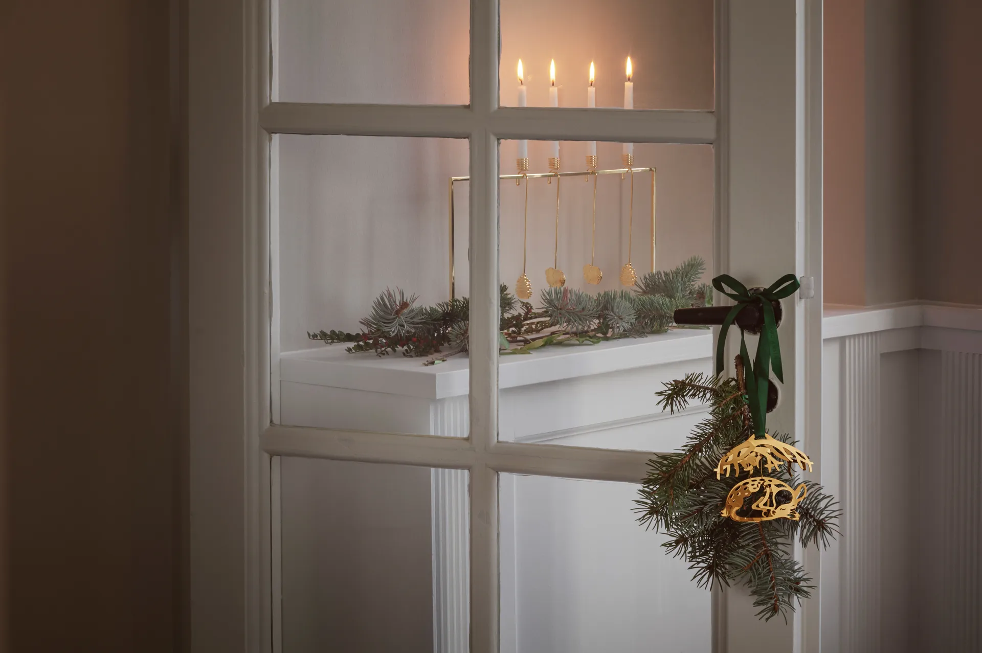 2023 års ljusstake hängande mus, Guldpläterat Georg Jensen