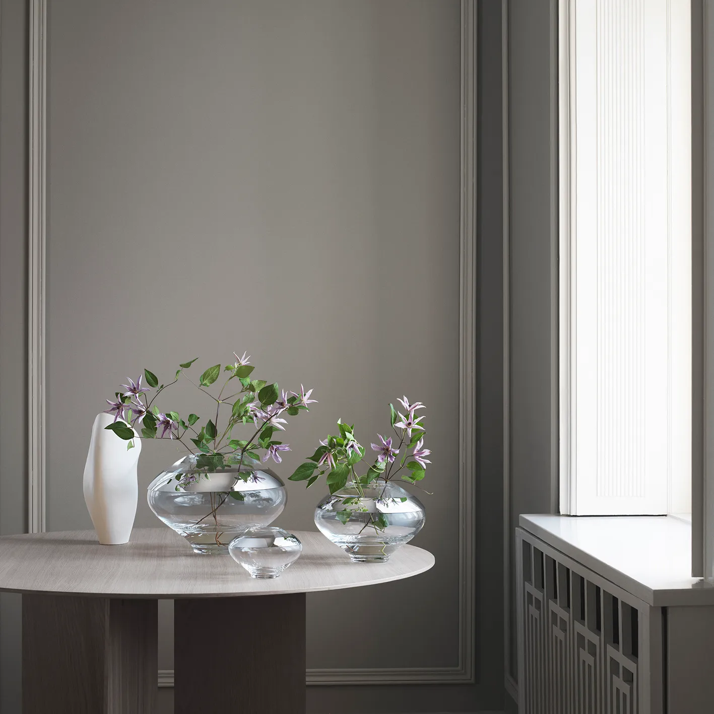 Duo rund vas, Liten Georg Jensen