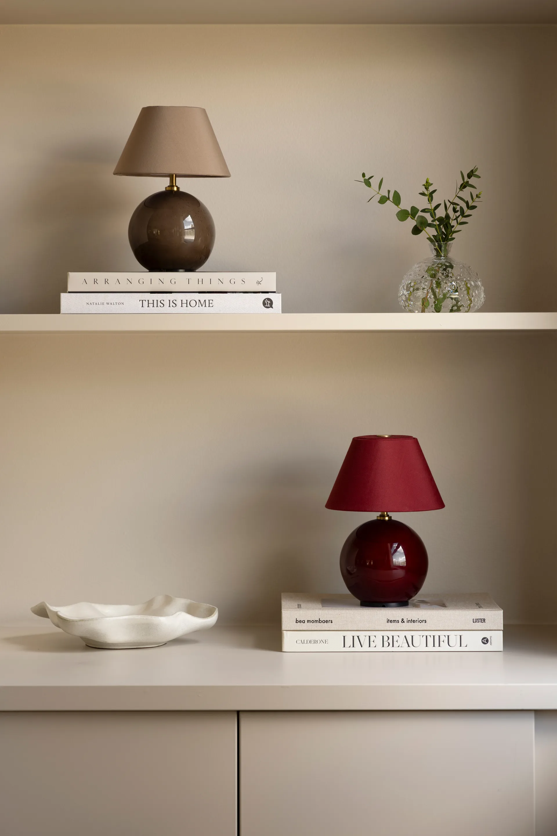 Iris 16 portabel bordslampa, Mocha Globen Lighting